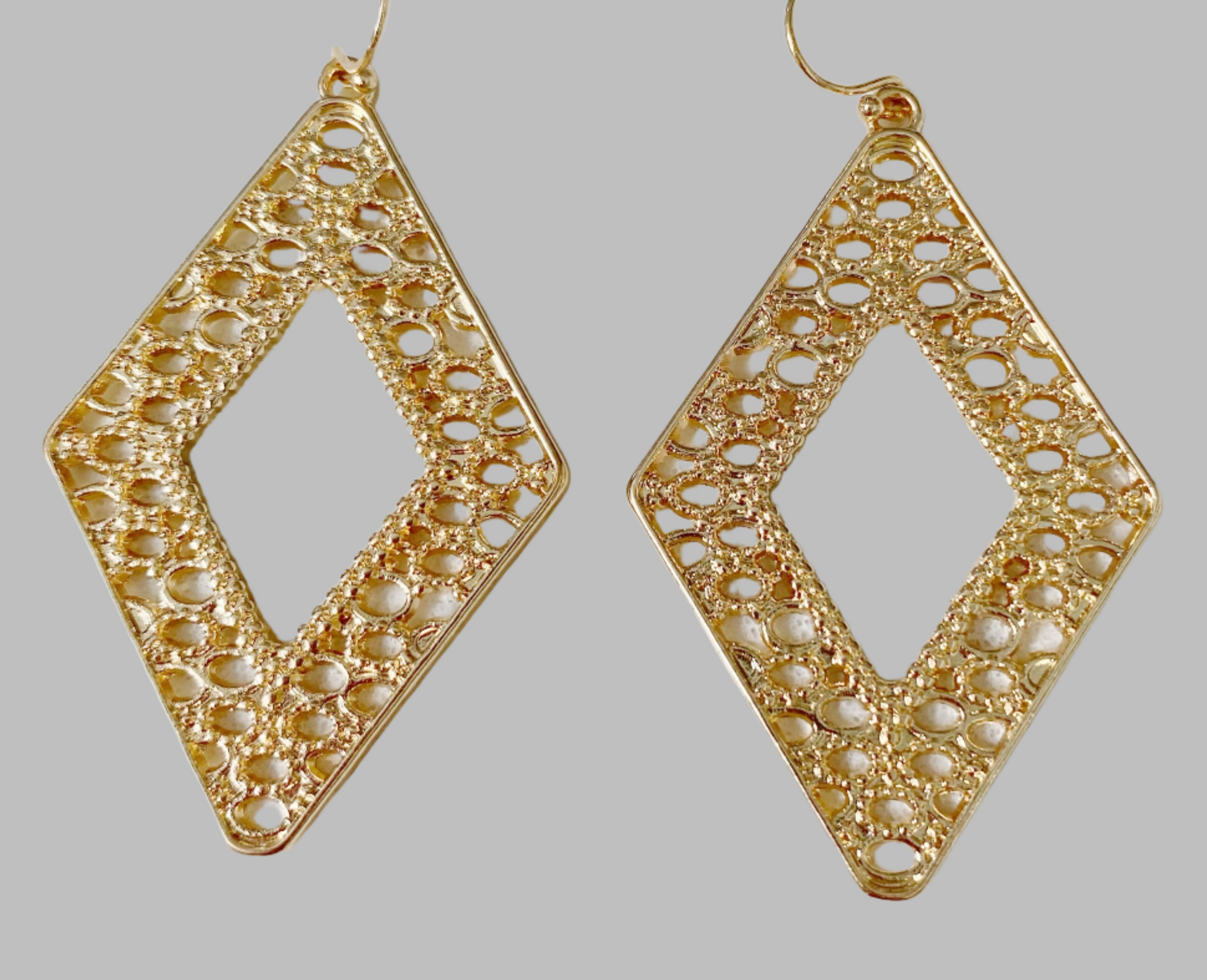 Diamond Shaped Earrings - TTP