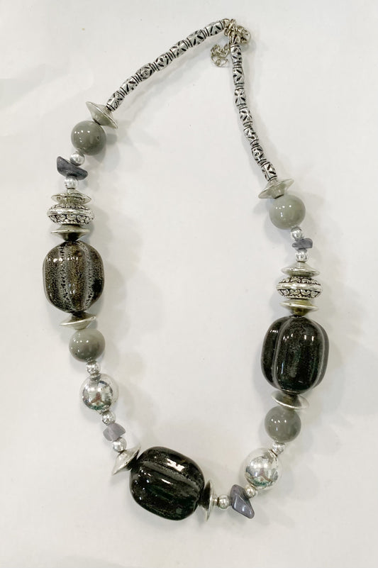 Gray Beaded Necklace - TTP