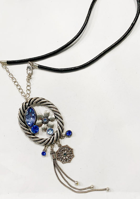 Trendy Pendant Necklace - TTP