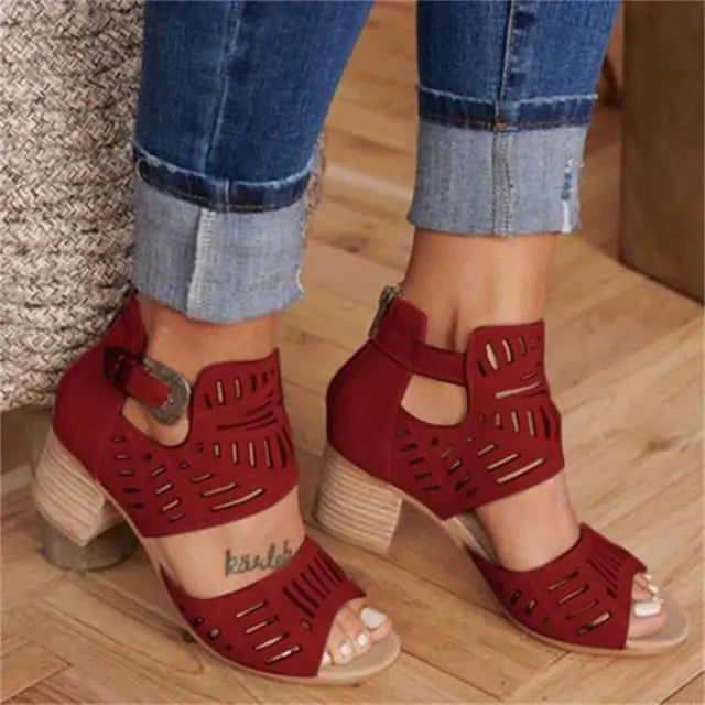 Vintage Hollow Out Sandals - TTP