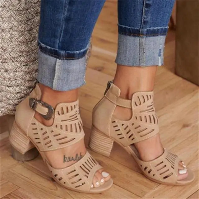 Vintage Hollow Out Sandals - TTP