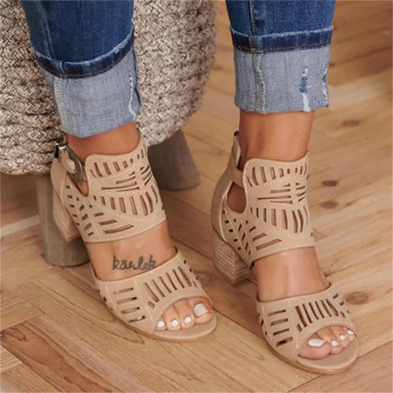 Vintage Hollow Out Sandals - TTP