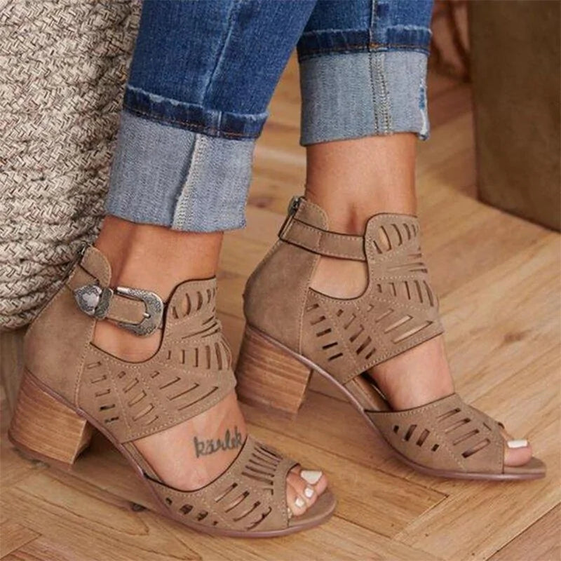 Vintage Hollow Out Sandals - TTP