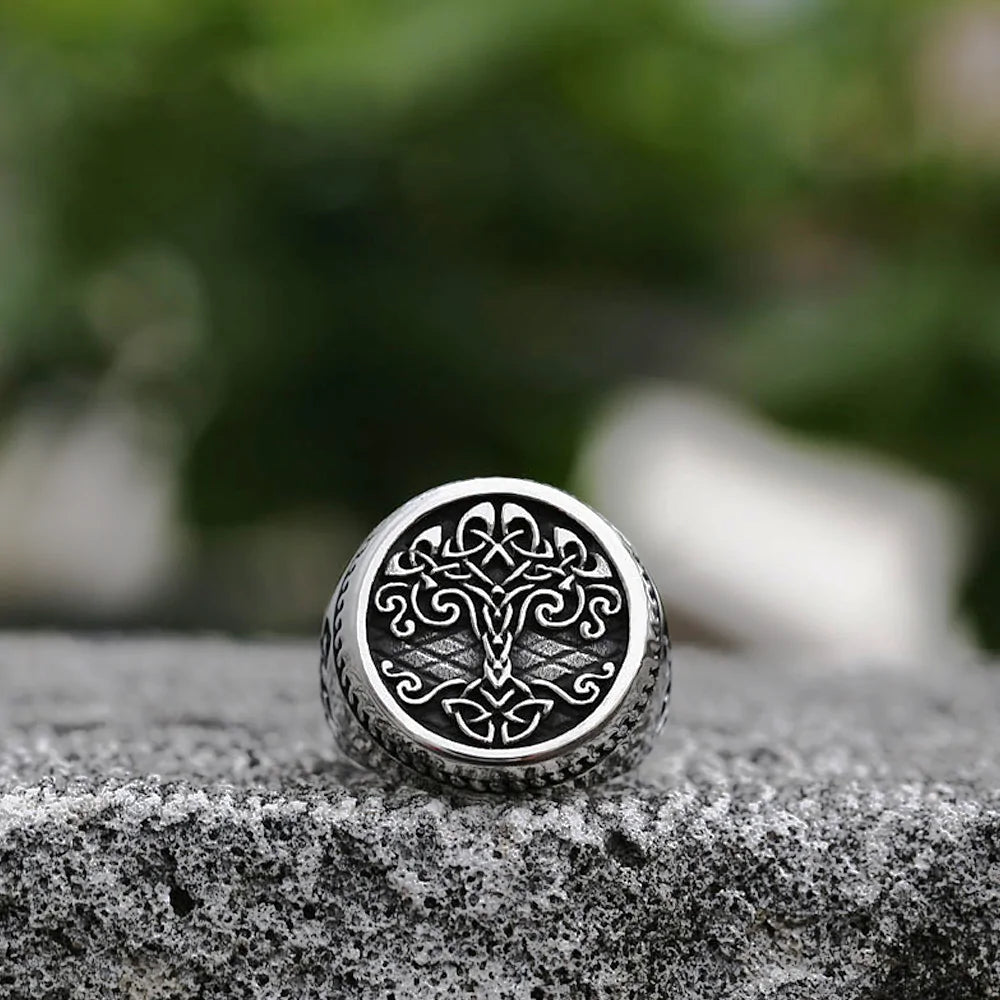 Vintage Nordic Ring - TTP