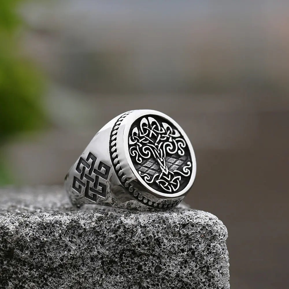 Vintage Nordic Ring - TTP